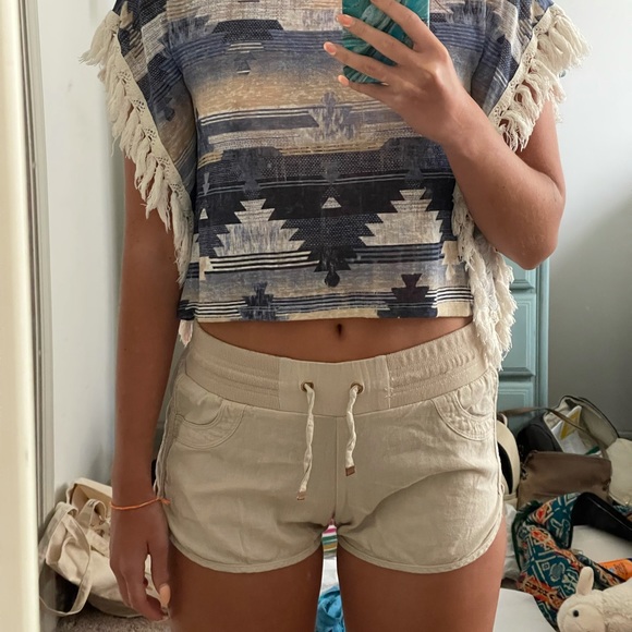 Khaki Linen Shorts - Picture 6 of 6